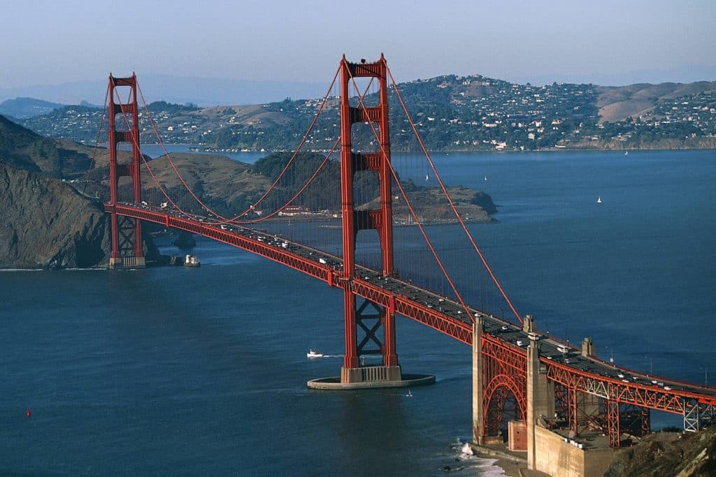 golden gate bridge 63ce91ce255132ee1d11adc6