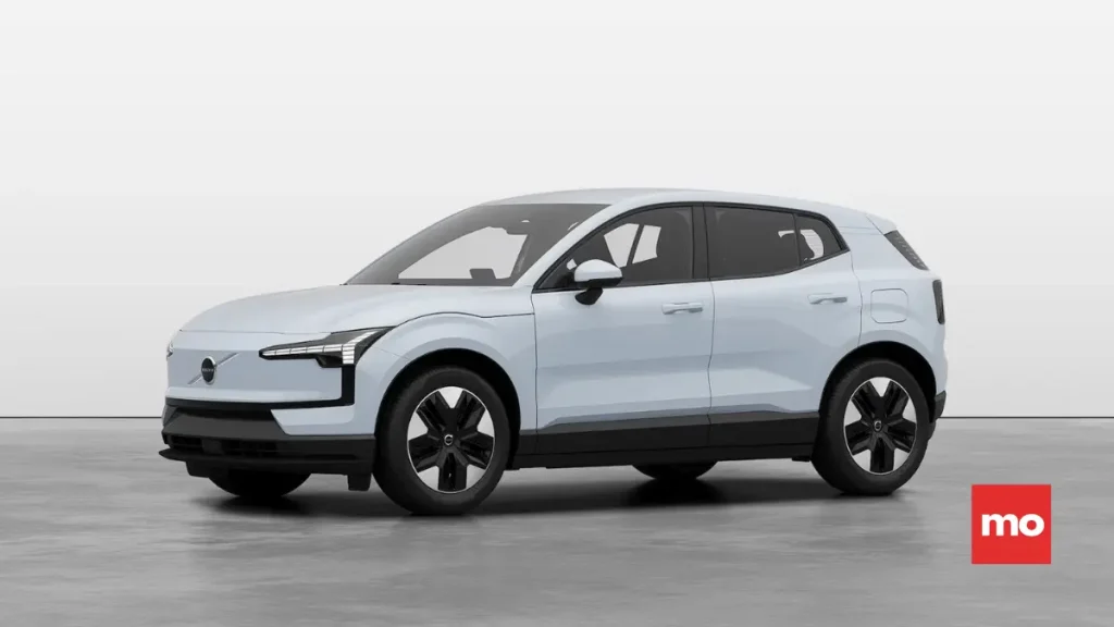 Volvo ex30 4