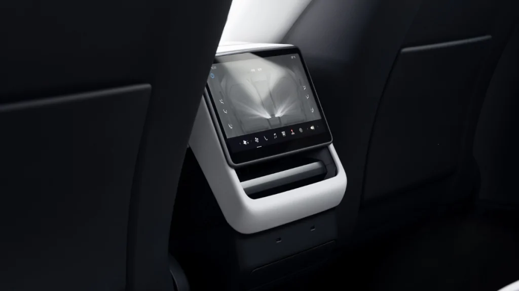 Model YL Tesla 5