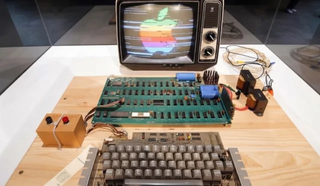 apple1 (1)